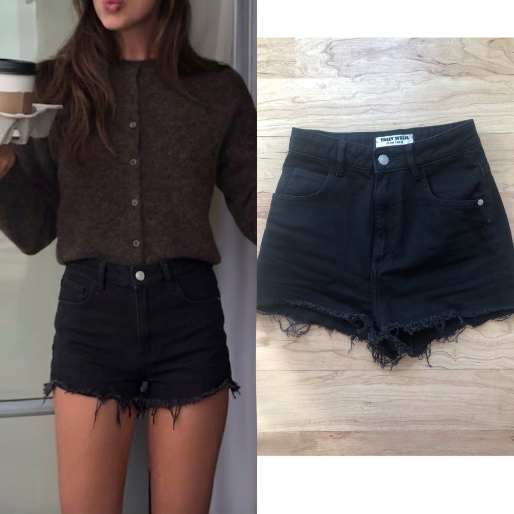 Black High-Rise Distressed Denim Shorts XS